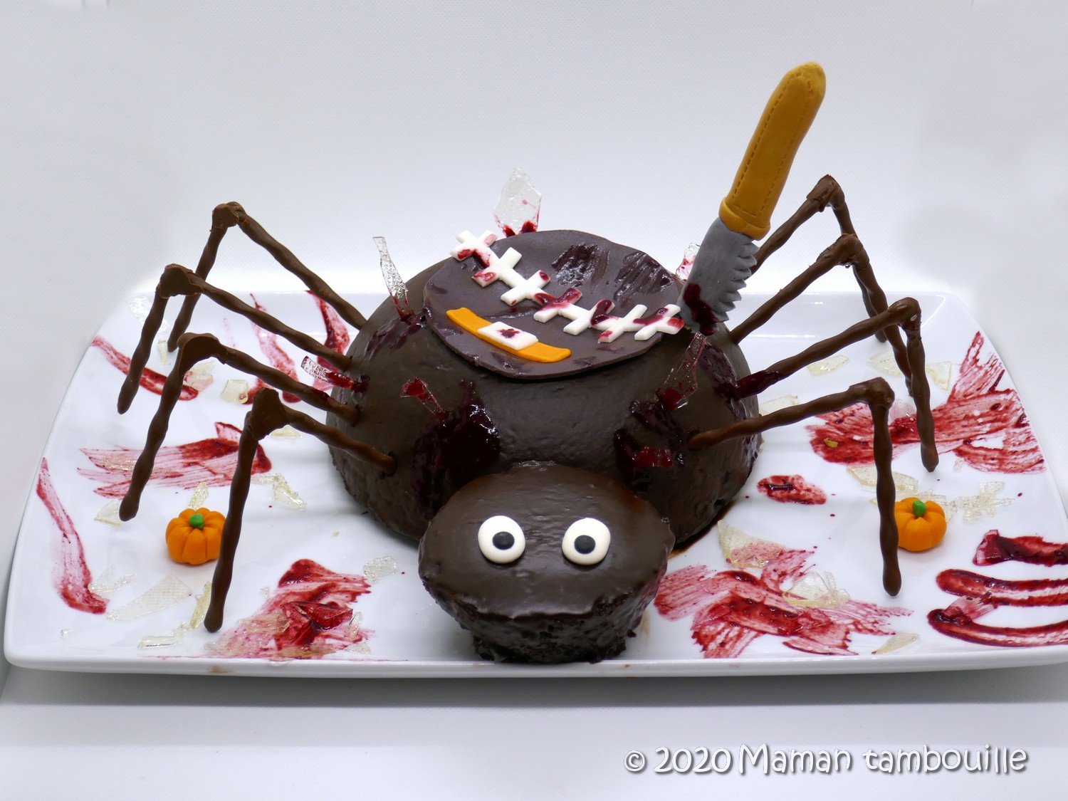 Décoration Halloween : Le gâteau araignée - Maman à tout faire