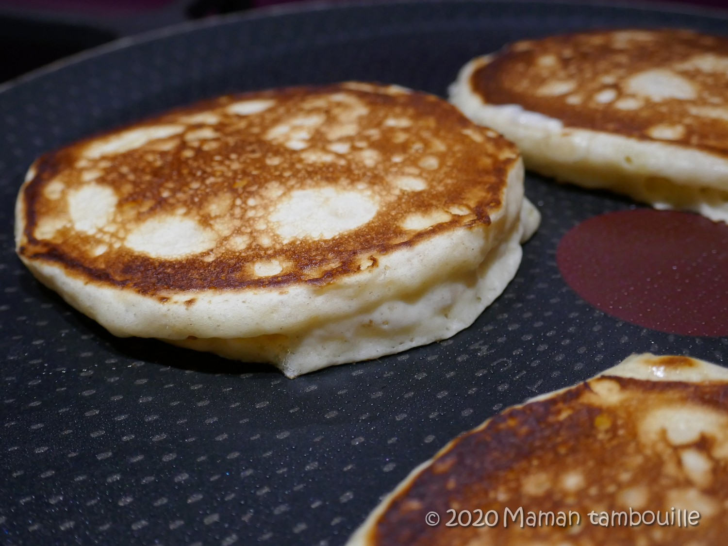 Nos astuces et recettes pour utiliser le vinaigre blanc en cuisine, dans  des pancakes ou un gâteau