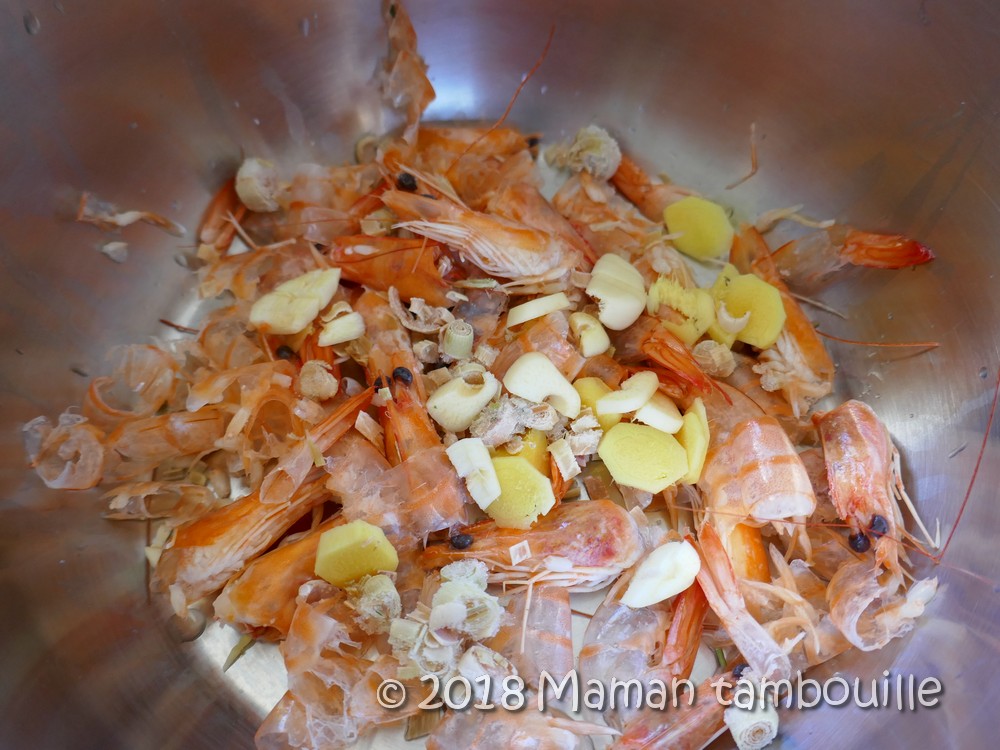 Bouillon thaï au concombre et aux crevettes séchées pour 4 personnes -  Recettes - Elle à Table