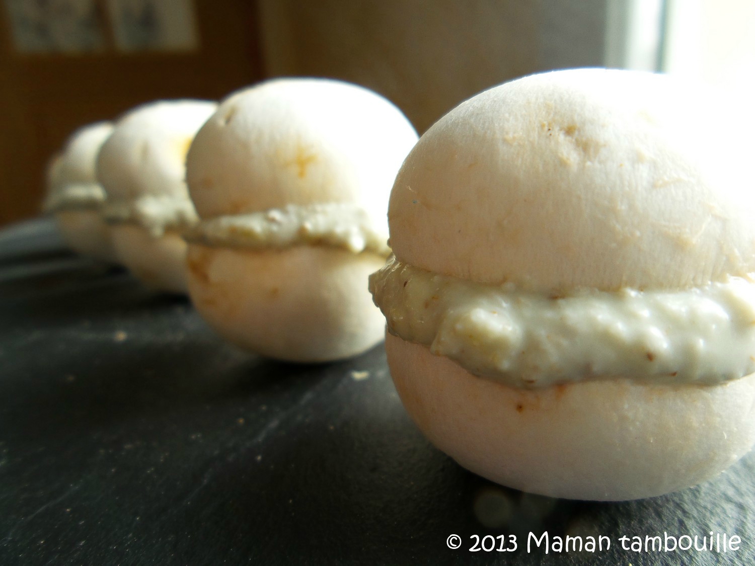 Read more about the article Macarons trompe l’oeil