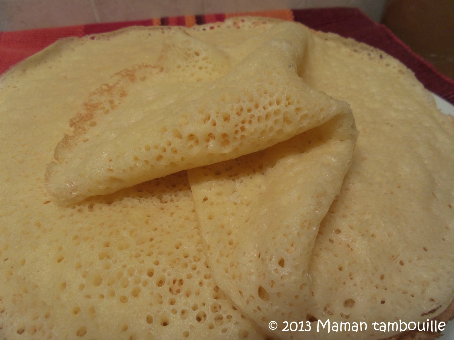 Read more about the article Baghrir (crêpes marocaines aux 1000 tours)