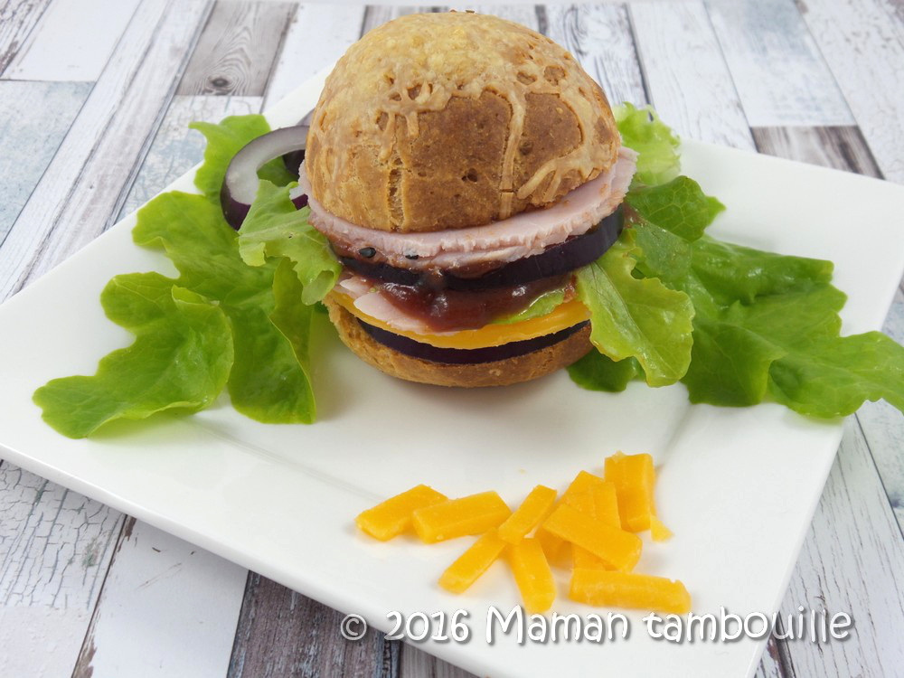 Read more about the article Pao de queijo burger {sans gluten}