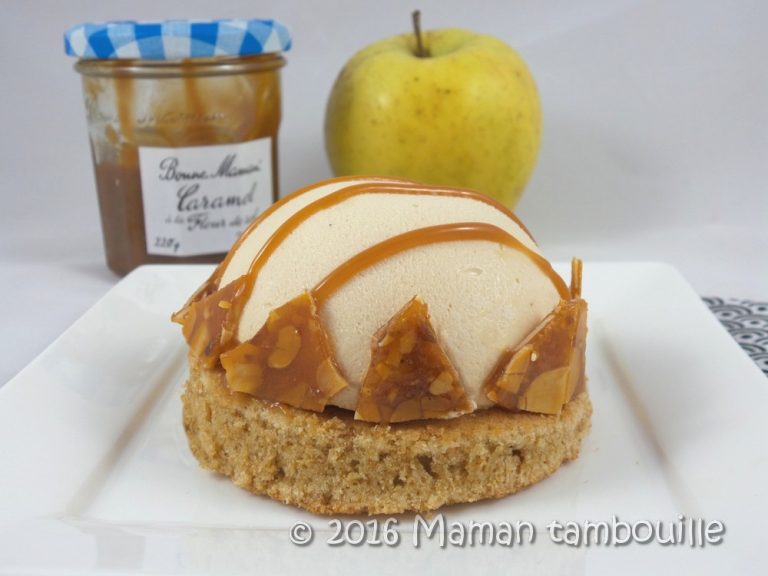 Read more about the article Entremet caramel, biscuit speculoos et insert de pommes