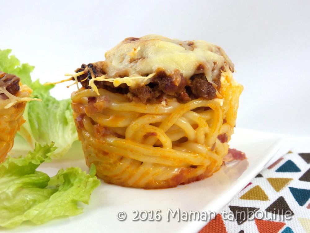 You are currently viewing Muffins de spaghetti bolognaise