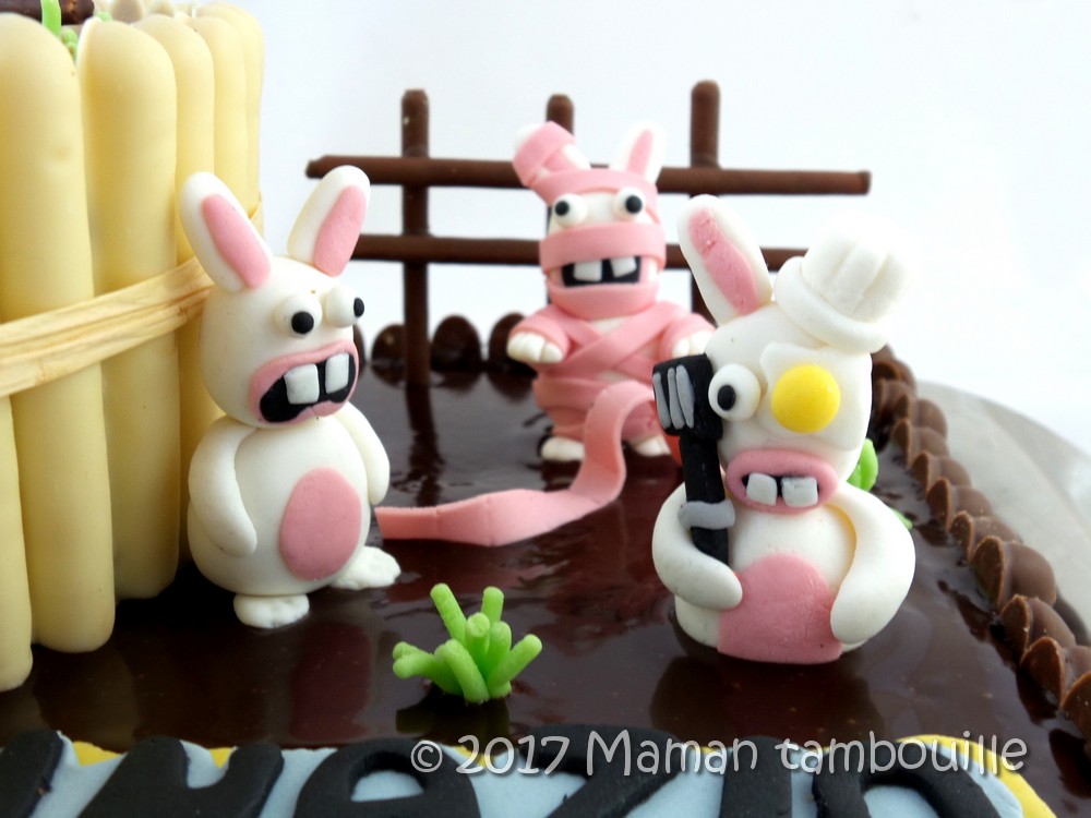 Gâteau d'anniversaire lapins crétins Maman Tambouille