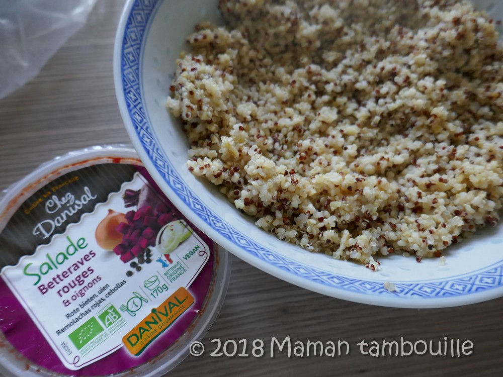 Salade de quinoa, betterave et crème de chèvre aux noix Maman Tambouille