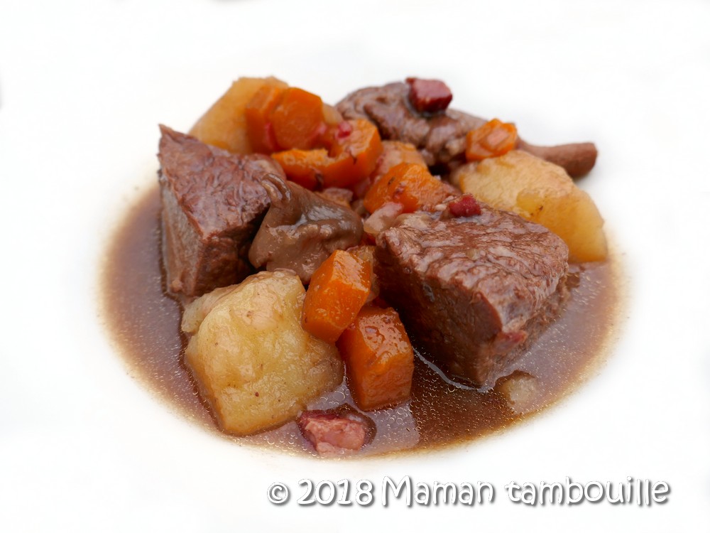 You are currently viewing Boeuf bourguignon {Cookeo}