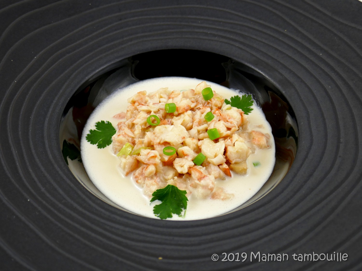 Read more about the article Ajo blanco aux crevettes marinées