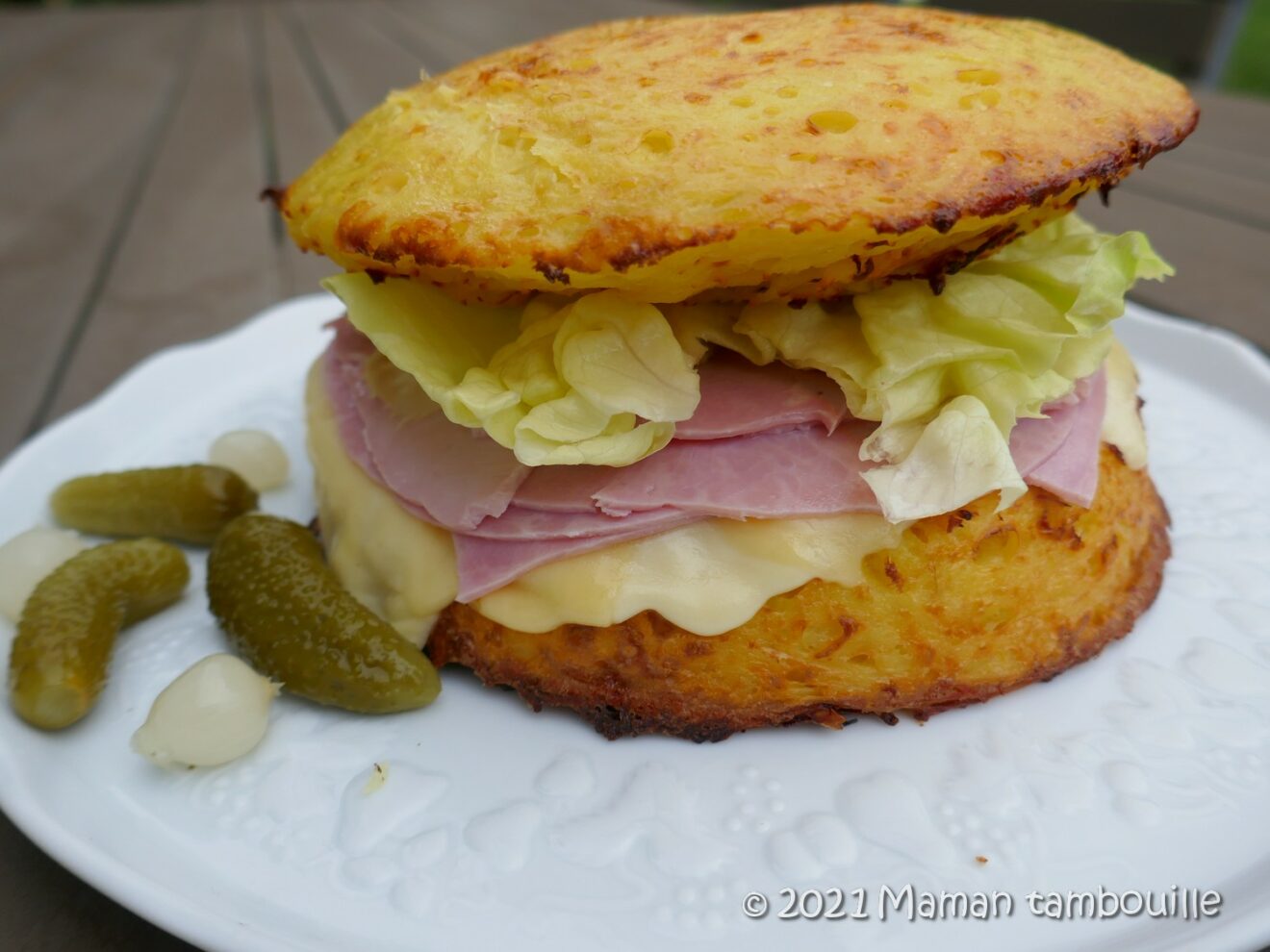 Patate Raclette Maxi burger patate raclette Maman Tambouille